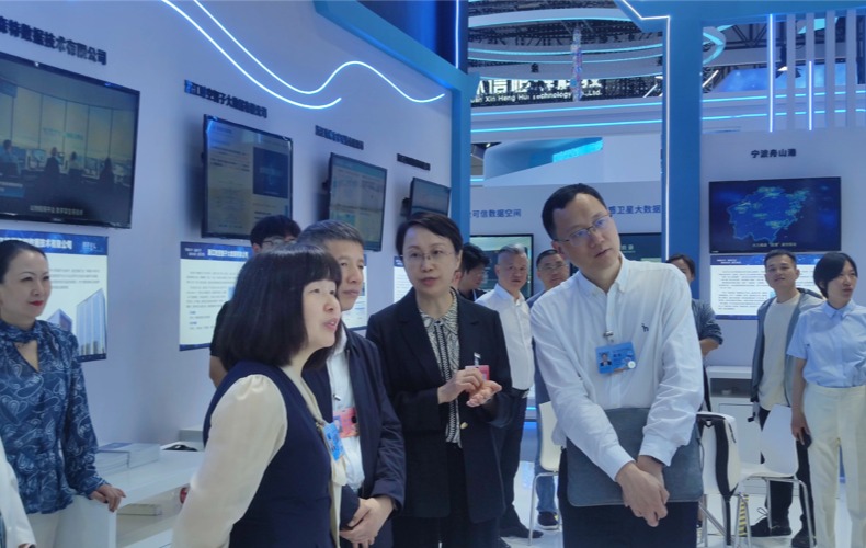 展会回首 | long8官方网站科技亮相第九届数字中国建设峰会！！！